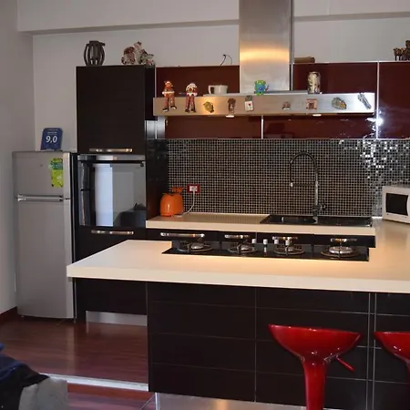 Da Johnny Apartman *